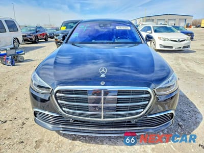 Piąte zdjęcie samochodu w środku: 2021 MERCEDES-BENZ S 580 4MATIC VIN:W1K6G7GB5MA044099 - miniatura