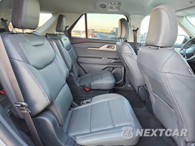 Zdjęcie 11 z 14 samochodu: 2025 FORD EXPLORER ACTIVE VIN:1FMUK8DH0SGC75822 - miniatura