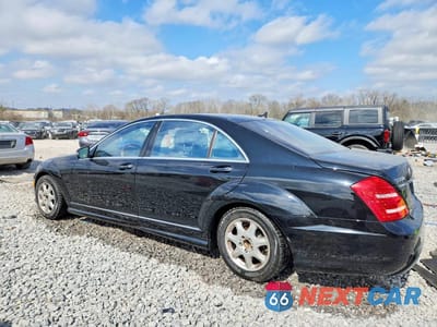 Drugie zdjęcie samochodu z przodu: 2011 MERCEDES-BENZ S 550 VIN:WDDNG7BB4BA387082 - miniatura