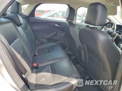 Zdjęcie 10 z 12 samochodu: 2015 FORD FOCUS SE VIN:1FADP3F22FL361086 - miniatura