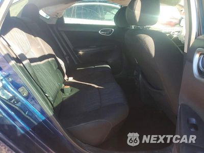 Zdjęcie 10 z 13 samochodu: 2019 NISSAN SENTRA SV VIN:3N1AB7AP9KY439941 - miniatura