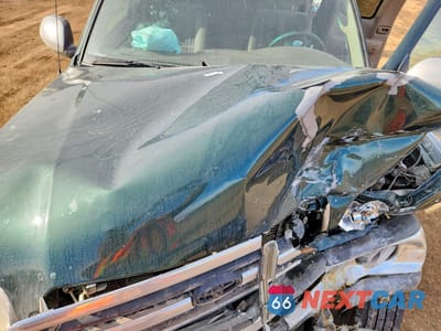 Zdjęcie 11 z 12 samochodu: 2001 TOYOTA TUNDRA SR5 VIN:5TBBT44171S145585 - miniatura