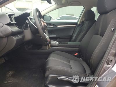 Zdjęcie 7 z 13 samochodu: 2019 HONDA CIVIC LX VIN:19XFC2F65KE041937 - miniatura