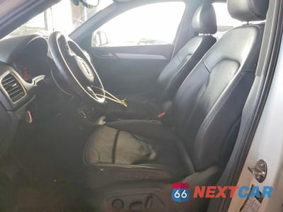 Zdjęcie 7 z 14 samochodu: 2015 AUDI Q3 PREMIUM PLUS VIN:WA1EFCFS1FR012137 - miniatura