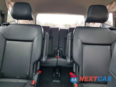 Zdjęcie 10 z 14 samochodu: 2019 VOLKSWAGEN ATLAS SE VIN:1V2UR2CA0KC560303 - miniatura