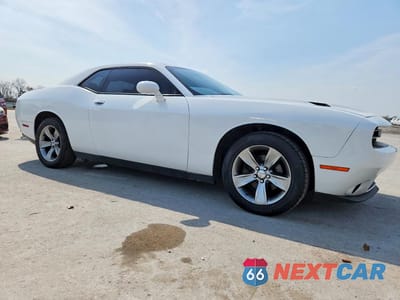 Czwarte zdjęcie samochodu z boku: 2015 DODGE CHALLENGER SXT VIN:2C3CDZAG3FH905794 - miniatura