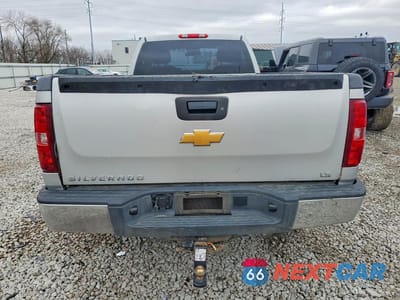 Zdjęcie 6 z 11 samochodu: 2011 CHEVROLET SILVERADO K1500 VIN:1GCNKPEXXBZ292141 - miniatura
