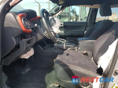 Zdjęcie 7 z 13 samochodu: 2017 TOYOTA TACOMA TRD OFF-ROAD VIN:3TMCZ5AN0HM090740 - miniatura