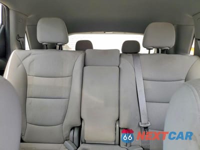 Zdjęcie 10 z 13 samochodu: 2013 KIA SORENTO LX VIN:5XYKT4A68DG383700 - miniatura