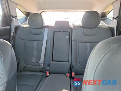 Zdjęcie 10 z 12 samochodu: 2025 HYUNDAI TUCSON SEL VIN:5NMJBCDE1SH541387 - miniatura