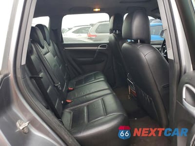 Zdjęcie 10 z 12 samochodu: 2006 PORSCHE CAYENNE VIN:WP1AA29P36LA21329 - miniatura