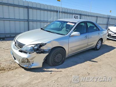 2005 TOYOTA CAMRY LE 4T1BE30K95U416038 - główne zdjęcie licytacji z USA - miniatura