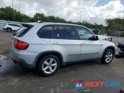 Trzecie zdjęcie samochodu z tyłu: 2009 BMW X5 XDRIVE30I VIN:5UXFE43509L270236 - miniatura