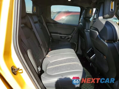 Zdjęcie 11 z 13 samochodu: 2023 RIVIAN R1T ADVENTURE VIN:7FCTGAAA6PN023991 - miniatura