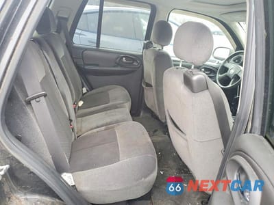 Zdjęcie 11 z 13 samochodu: 2008 CHEV TRAILBLAZER VIN:1GNDT13S282115640 - miniatura