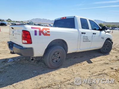 Trzecie zdjęcie samochodu z tyłu: 2022 RAM 1500 TRADESMAN VIN:1C6RR6FG1N5231500 - miniatura
