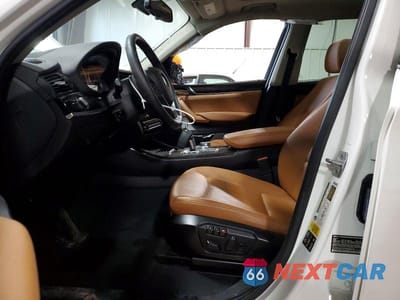 Zdjęcie 7 z 13 samochodu: 2017 BMW X3 XDRIVE28I VIN:5UXWX9C55H0D98479 - miniatura