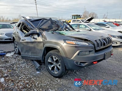 Czwarte zdjęcie samochodu z boku: 2017 JEEP CHEROKEE TRAILHAWK VIN:1C4PJMBS0HW538935 - miniatura