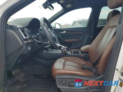 Zdjęcie 7 z 12 samochodu: 2018 AUDI Q5 PREMIUM VIN:WA1ANAFY3J2201447 - miniatura