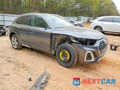 Czwarte zdjęcie samochodu z boku: 2023 AUDI Q5 PRESTIGE 45 VIN:WA1FAAFY4P2191084 - miniatura