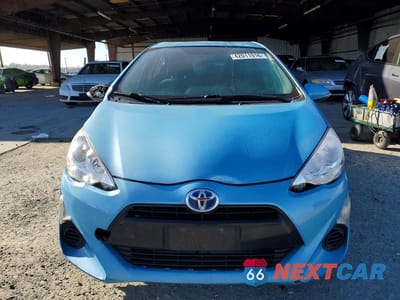 Piąte zdjęcie samochodu w środku: 2015 TOYOTA PRIUS C TWO VIN:JTDKDTB36F1090604 - miniatura
