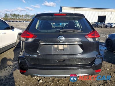 Zdjęcie 6 z 12 samochodu: 2018 NISSAN ROGUE S VIN:JN8AT2MT6JW451626 - miniatura