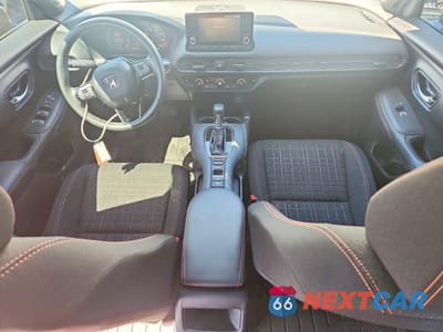 Zdjęcie 8 z 13 samochodu: 2024 HONDA HR-V SPORT VIN:3CZRZ1H53RM700201 - miniatura