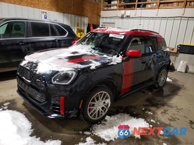 2025 MINI COUNTRYMAN JCW ALL4 WMZ33GA07S7P79242 - główne zdjęcie licytacji z USA - miniatura