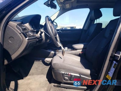 Zdjęcie 7 z 13 samochodu: 2017 BMW X3 SDRIVE28I VIN:5UXWZ7C31H0V89164 - miniatura