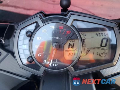 Zdjęcie 7 z 9 samochodu: 2022 KAWASAKI ZX636 K VIN:JKBZXJH15NA012223 - miniatura