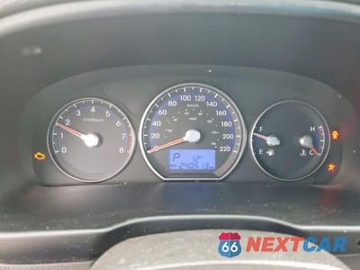 Zdjęcie 9 z 12 samochodu: 2010 HYUNDAI SANTA FE GLS VIN:5NMSGDAG2AH398790 - miniatura