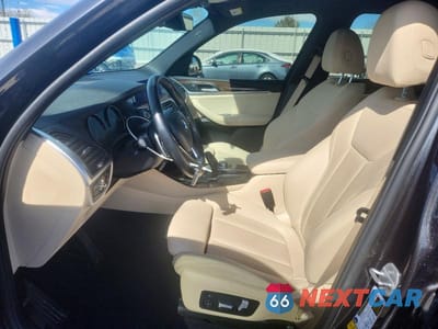 Zdjęcie 7 z 14 samochodu: 2021 BMW X3 XDRIVE30I VIN:5UXTY5C06M9D79670 - miniatura