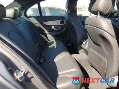 Zdjęcie 10 z 12 samochodu: 2018 MERCEDES-BENZ C 300 VIN:55SWF4JB4JU282046 - miniatura