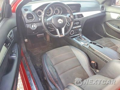 Zdjęcie 8 z 11 samochodu: 2013 MERCEDES-BENZ C 250 VIN:WDDGJ4HB8DG046042 - miniatura