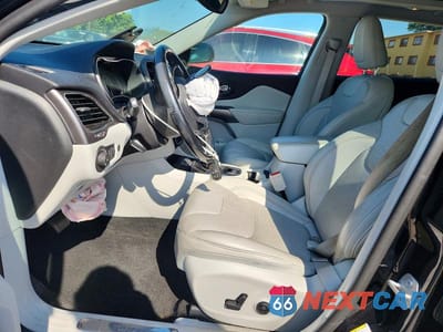 Zdjęcie 7 z 12 samochodu: 2020 JEEP CHEROKEE LIMITED VIN:1C4PJLDB5LD585888 - miniatura