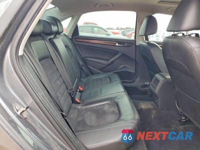 Zdjęcie 10 z 12 samochodu: 2012 VOLKSWAGEN PASSAT SEL VIN:1VWCP7A34CC079294 - miniatura