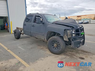 Czwarte zdjęcie samochodu z boku: 2007 CHEVROLET SILVERADO K3500 VIN:1GCHK33677F526454 - miniatura