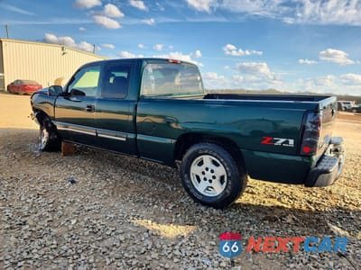 Drugie zdjęcie samochodu z przodu: 2006 CHEVROLET SILVERADO K1500 VIN:2GCEK19B061111283 - miniatura