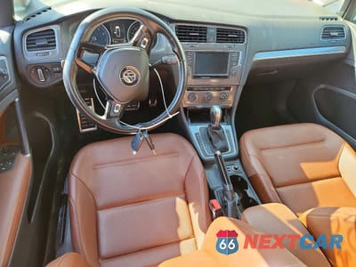 Zdjęcie 8 z 14 samochodu: 2017 VOLKSWAGEN GOLF ALLTRACK S VIN:3VWH17AU5HM522543 - miniatura