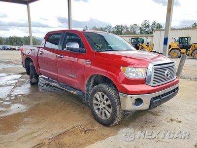 Czwarte zdjęcie samochodu z boku: 2013 TOYOTA TUNDRA PLATINUM VIN:5TFHW5F17DX286389 - miniatura