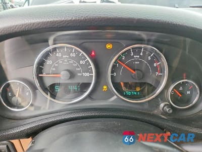 Zdjęcie 9 z 14 samochodu: 2011 JEEP WRANGLER UNLIMITED RUBICON VIN:1J4HA6H11BL500695 - miniatura