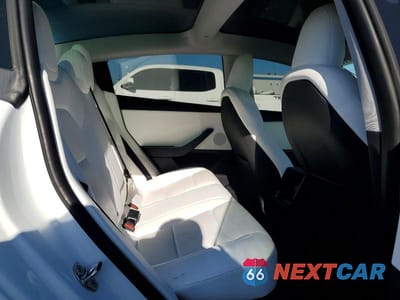 Zdjęcie 10 z 12 samochodu: 2024 TESLA MODEL 3 VIN:5YJ3E1EB5RF760454 - miniatura