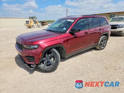2023 JEEP GRAND CHEROKEE LAREDO 1C4RJHAG7P8889650 - główne zdjęcie licytacji z USA - miniatura