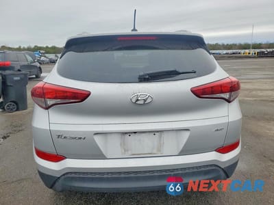 Zdjęcie 6 z 12 samochodu: 2016 HYUNDAI TUCSON SE VIN:KM8J3CA48GU134266 - miniatura