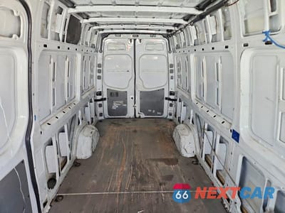Zdjęcie 10 z 12 samochodu: 2014 MERCEDES BENZ SPRINTER 2500 VIN:WD3PE8CC5E5882808 - miniatura