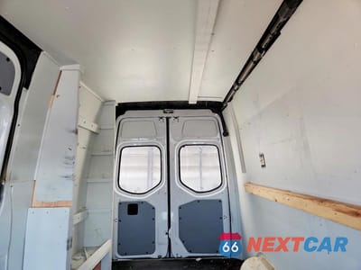 Zdjęcie 10 z 12 samochodu: 2023 MERCEDES BENZ SPRINTER 2500 VIN:W1Y4KBHY7PT114311 - miniatura