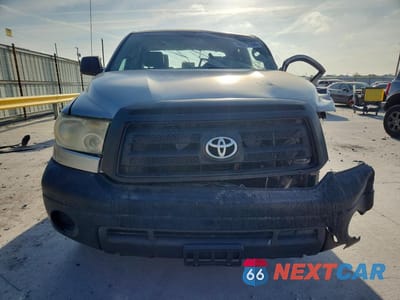 Piąte zdjęcie samochodu w środku: 2013 TOYOTA TUNDRA GRADE VIN:5TFRM5F15DX059633 - miniatura