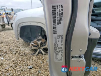 Zdjęcie 14 z 14 samochodu: 2025 JEEP COMPASS LIMITED VIN:3C4NJDCNXST545856 - miniatura