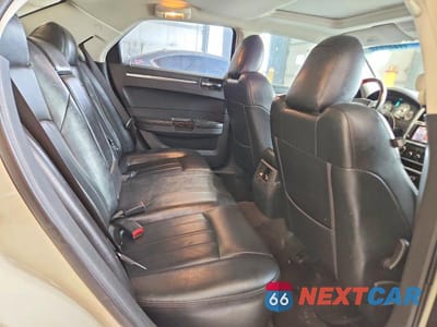 Zdjęcie 10 z 11 samochodu: 2009 CHRYSLER 300C VIN:2C3LA63T39H601774 - miniatura