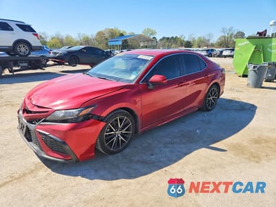 2021 TOYOTA CAMRY SE 4T1G11AK0MU431109 - główne zdjęcie licytacji z USA - miniatura
